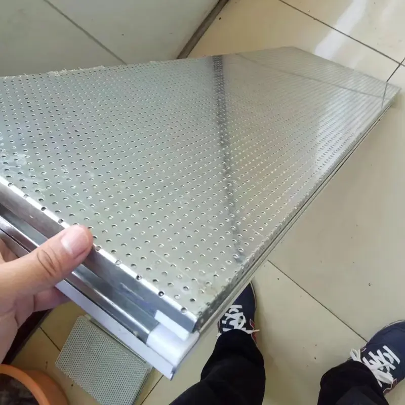 Mga Panel ng Cleanroom na Gawang Kamay na Sumisipsip ng Tunog